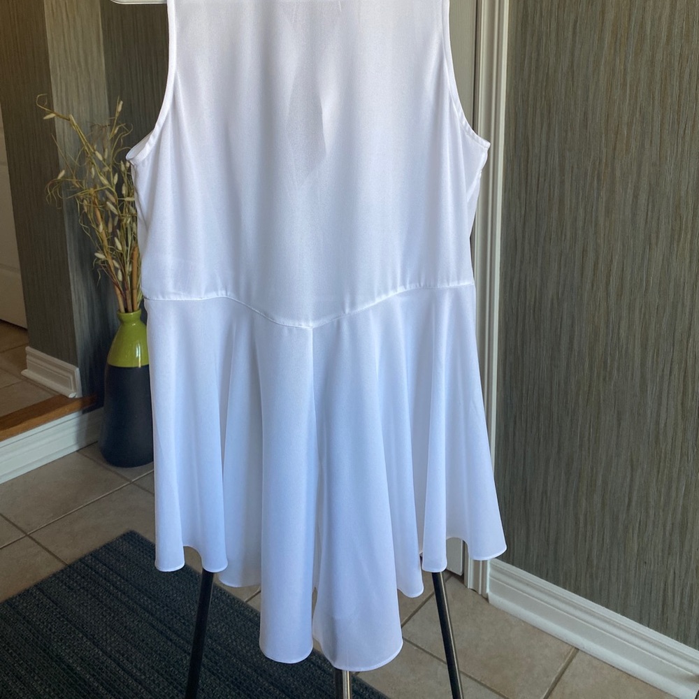 blouse - Picture 2 of 2